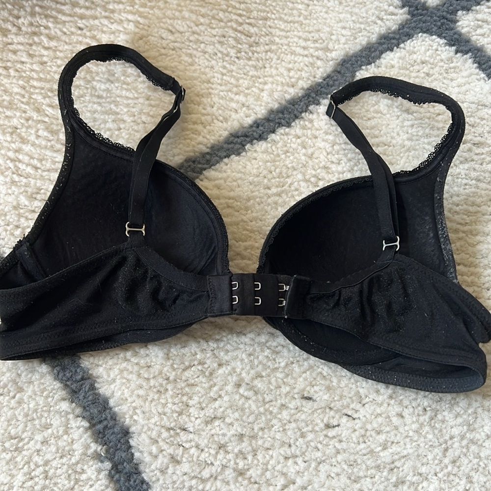 FREE w/ PURCHASE -‎ VS bra - Picture 4 of 5